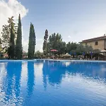 Paradiso 4*