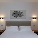 Paradiso 4*