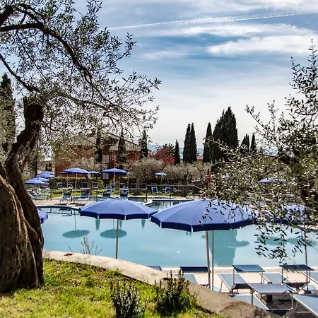 Paradiso Hotel Passignano sul Trasimeno