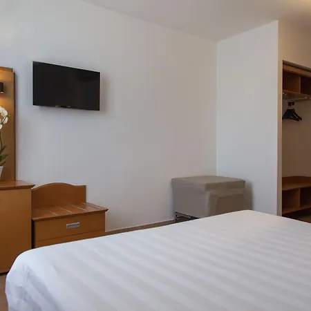 Paradiso Otel 4*