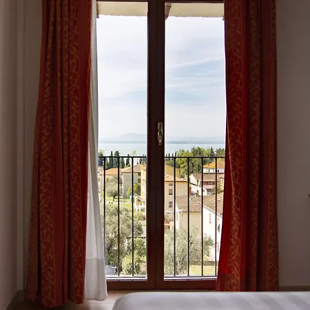 Paradiso Otel