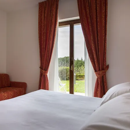 Paradiso 4* Passignano sul Trasimeno