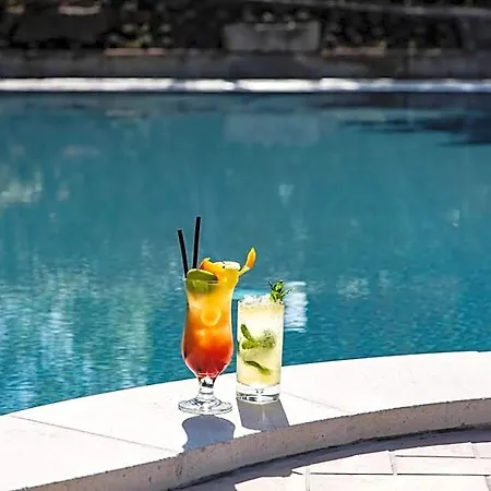 Paradiso Otel 4*